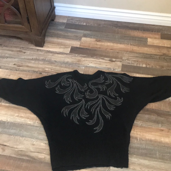 Vintage Suzelle leather and sequin sweater - Picture 8 of 9
